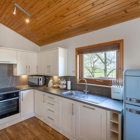 Douglas Fir Lodge With Hot Tub คูพาร์ ภายนอก รูปภาพ