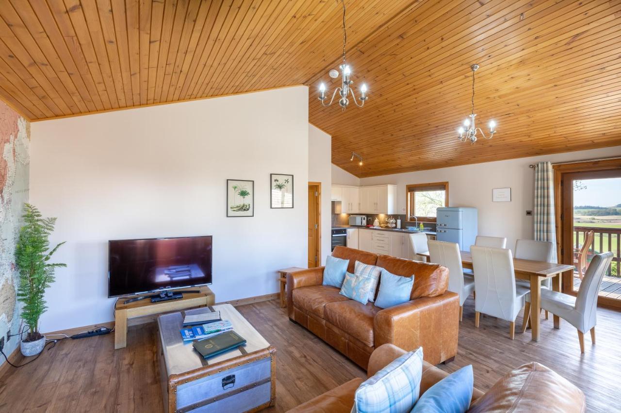 Douglas Fir Lodge With Hot Tub คูพาร์ ภายนอก รูปภาพ