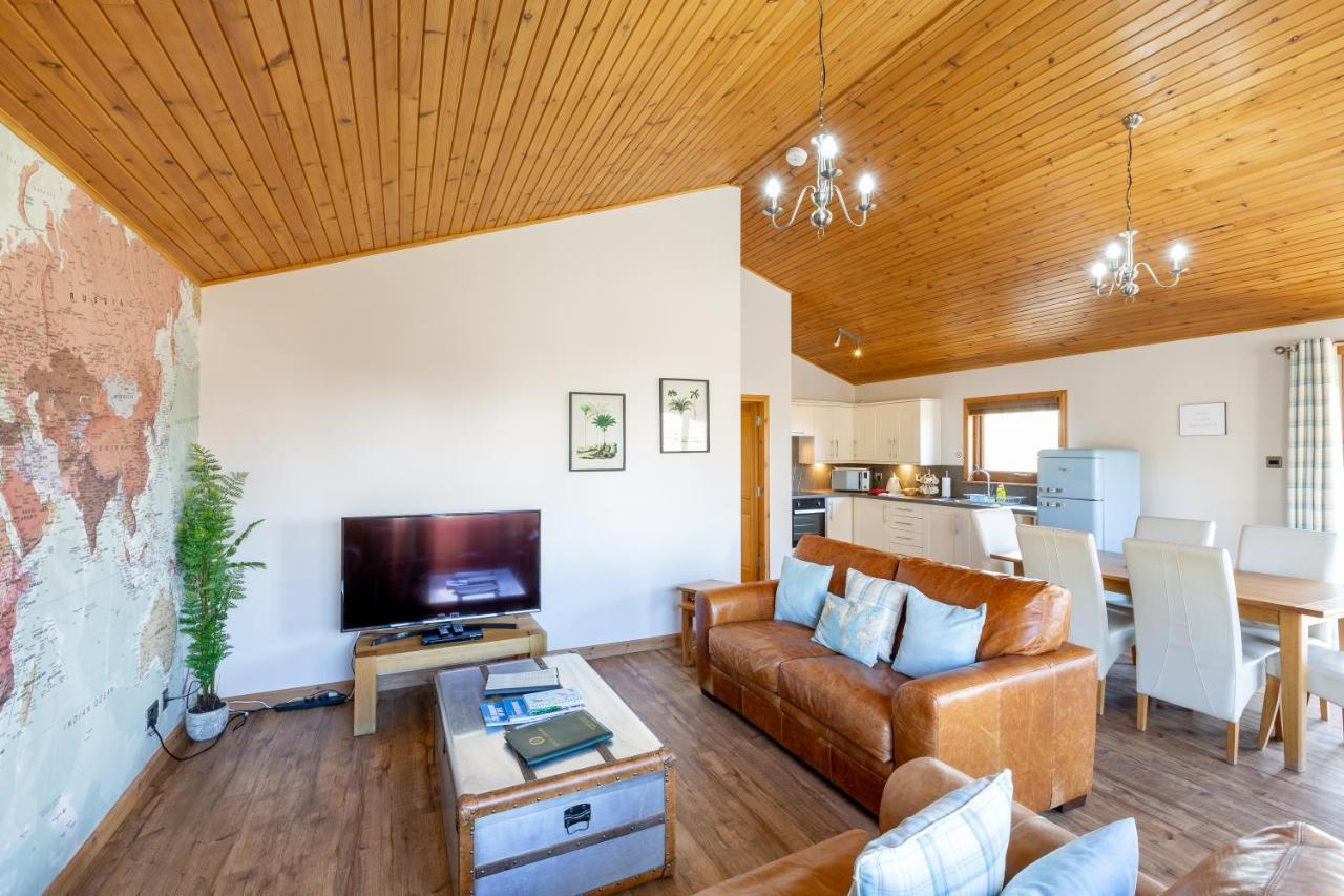 Douglas Fir Lodge With Hot Tub คูพาร์ ภายนอก รูปภาพ